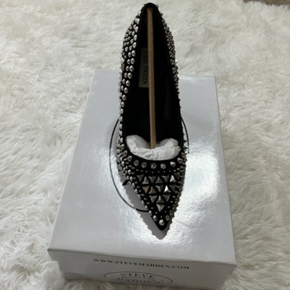 Steve Madden Black Verve Studded Pumps - Picture 3 of 9